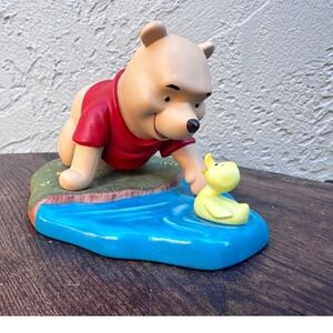 Disney Pooh Friends Friendship Splash Duck Disney Ceramic Figurine